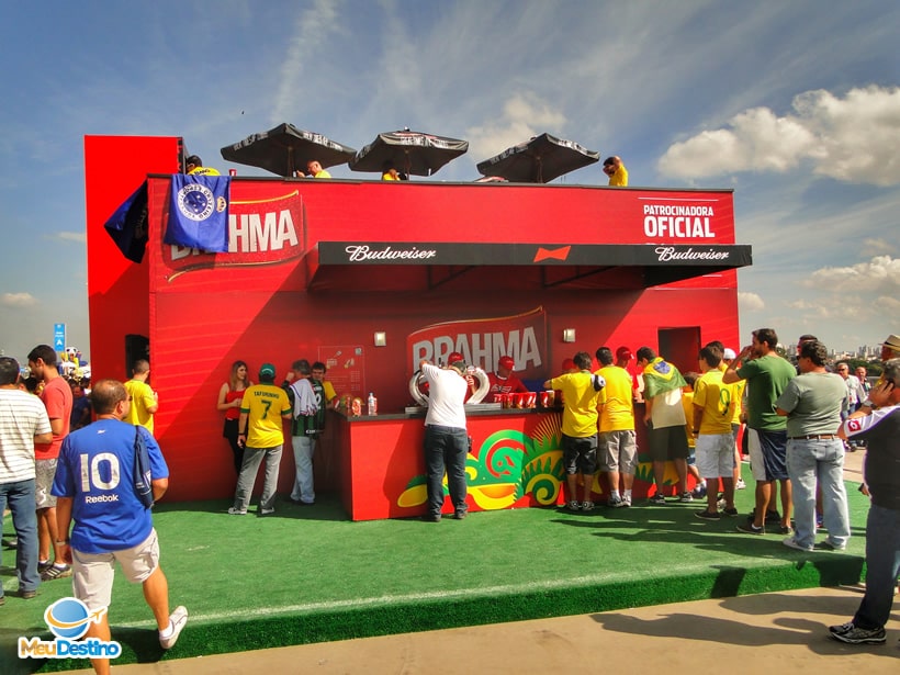 Bar da Brahma dentro do estádio