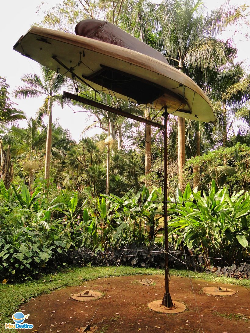 Inhotim - Museu de Arte Contemporânea e Jardim Botânico - Brumadinho-MG