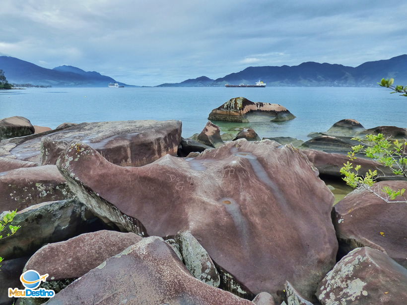 Pedra do Sino - Praia do Sino (Guarapocaia) - Ilhabela-SP