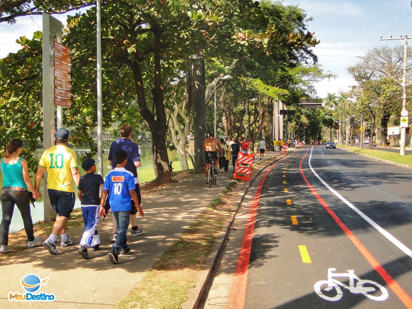 Ciclovia na Orla da Lagoa da Pampulha