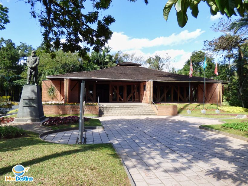 Mausoléu Doutor Blumenau