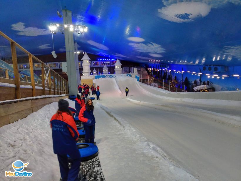 Tubing - Snowland - Parque de neve indoor em Gramado-RS