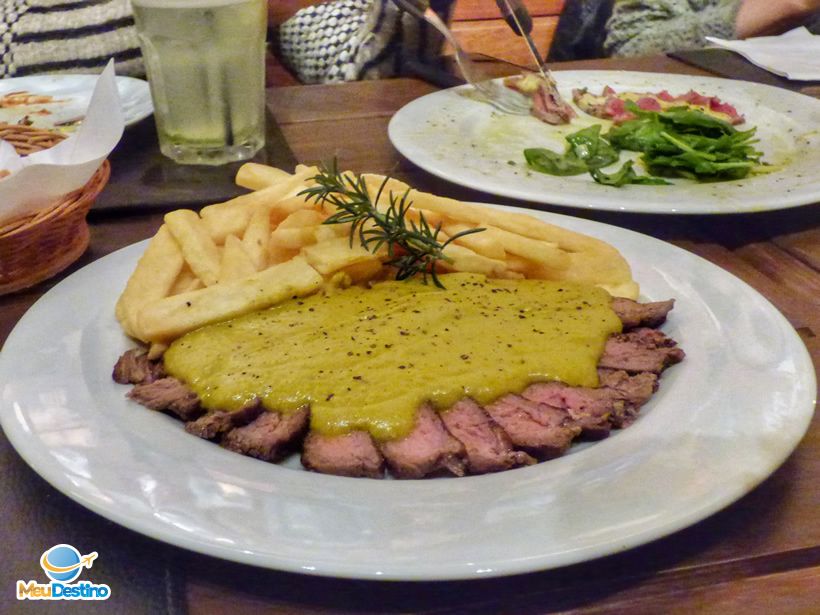 Toro Burgers e Beefs - Onde comer em Gramado-RS