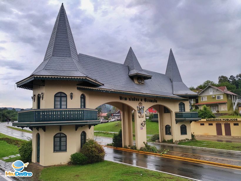 Pórtico de Entrada - O que fazer em Gramado-RS