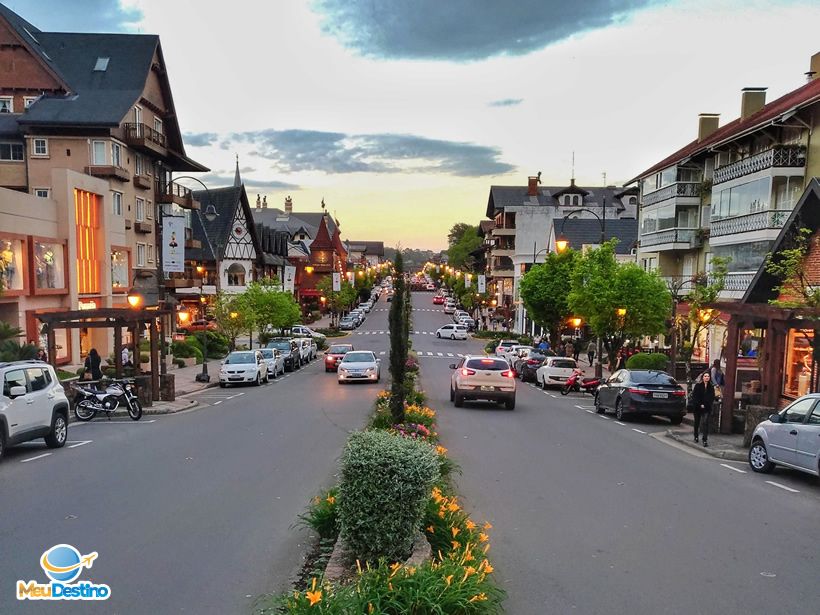 Roteiro pelo Centro de Gramado-RS