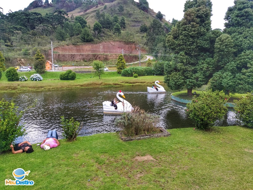 Lago Capivari (pedalinhos) - O que fazer em Campos do Jordão-SP