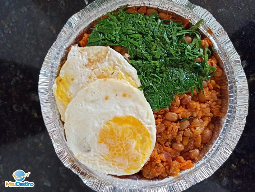 Feijão Tropeiro - Delícias da culinária mineira