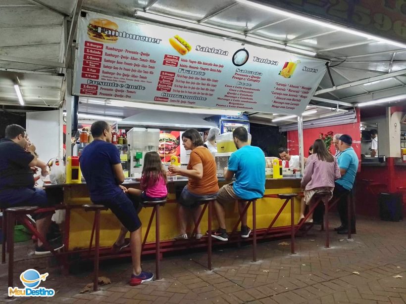 Barracas na Praça Pedro Sanches