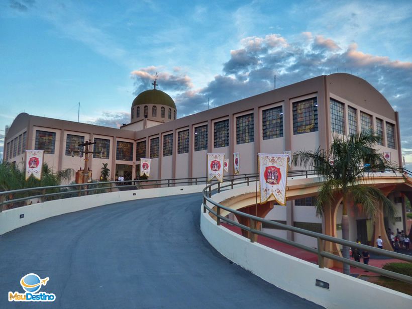 Santuário do Divino Pai Eterno - Trindade-Go