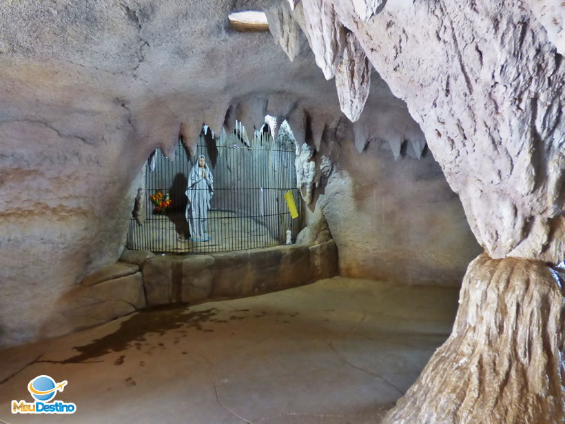 Gruta de Nossa Senhora de Lourdes - Santuário do Divino Pai Eterno - Trindade-Go