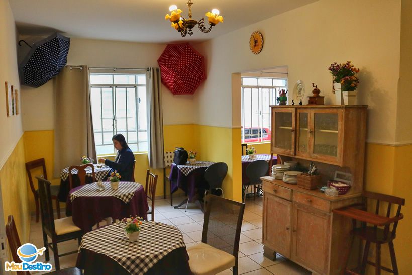 Hotel Blumenau - Hospedagem em Curitiba-PR