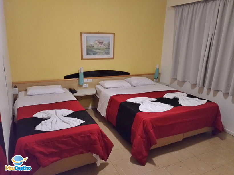 Hotel Blumenau - Hospedagem em Curitiba-PR