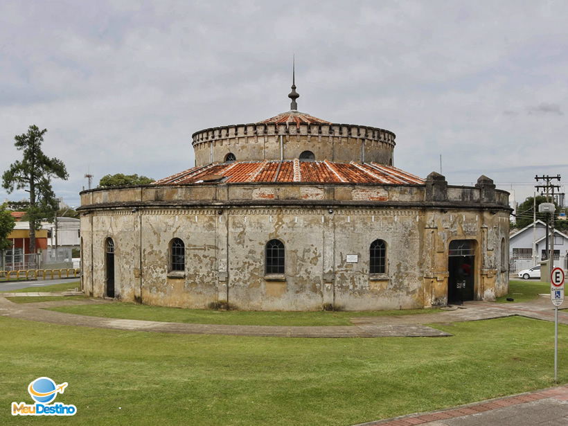 Teatro Paiol - O que fazer em Curitiba-PR