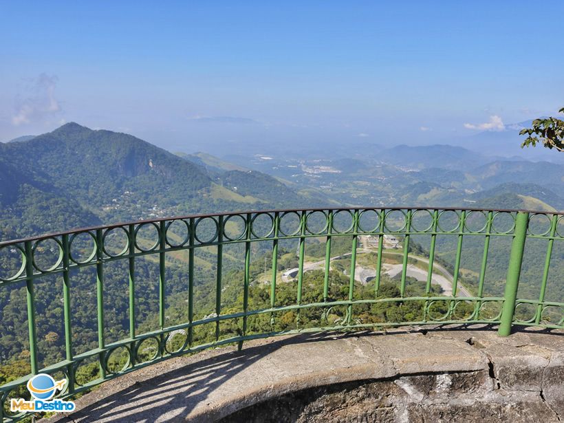 Mirante do Cristo na BR-040 - Petrópolis-RJ