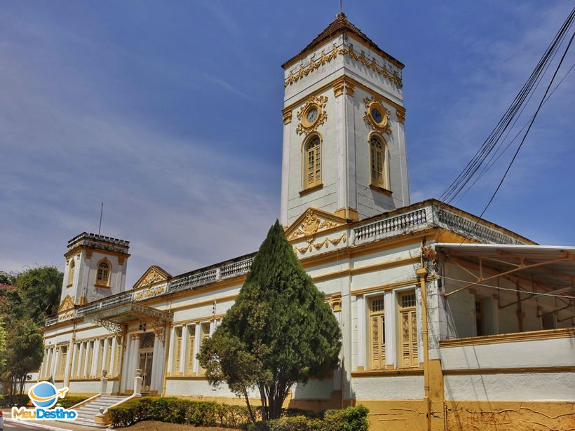 Fundação Cultural Calmon Barreto - Roteiro em Araxá-MG