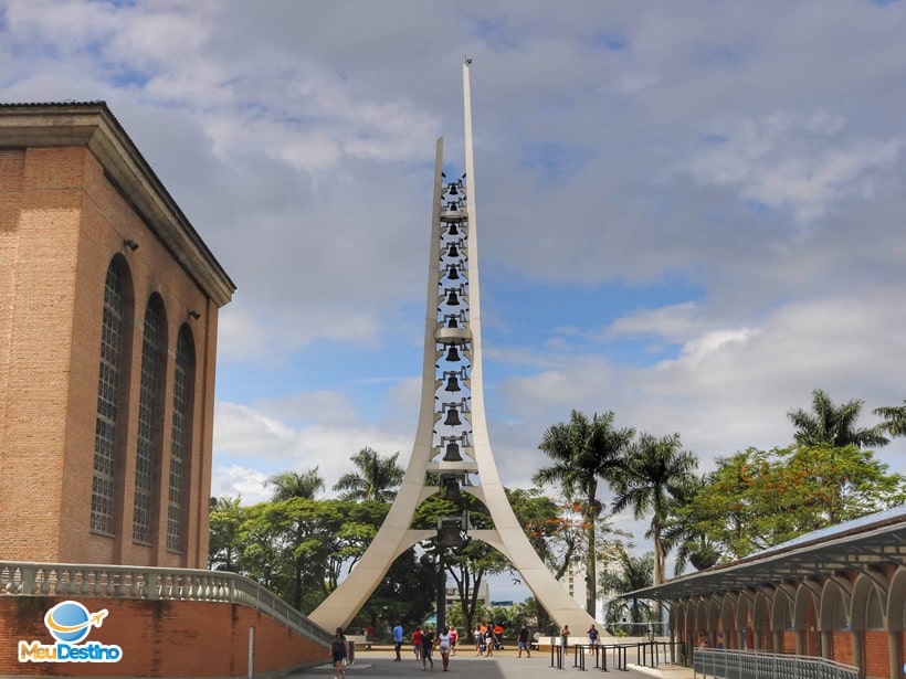 Campanário - O que fazer no Santuário Nacional - Aparecida-SP