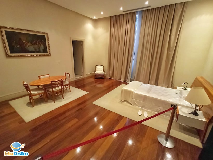 Quarto do Papa na Ala Pontifícia - Pousada do Bom Jesus - Hospedagem em Aparecida-SP