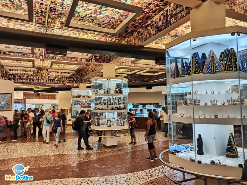 Sala das Promessas - O que fazer no Santuário Nacional - Aparecida-SP