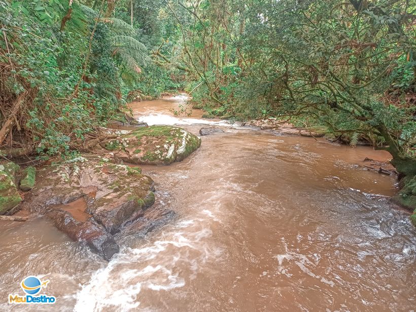 Cachoeira do Cruzeiro - Gonçalves-MG