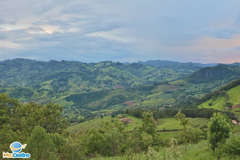 Pousada Morada do Luar - Hospedagem em Gonçalves-MG