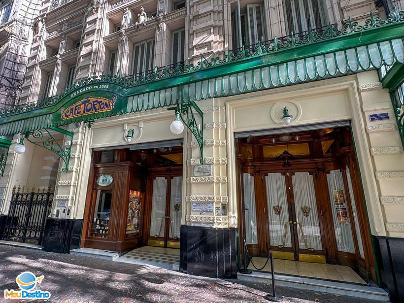 Café Tortoni, o café mais antigo de Buenos Aires